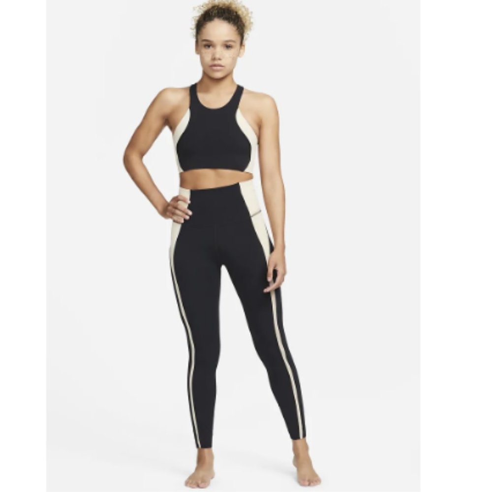 Nike Yoga Luxe High Waisted 7/8 Leggings